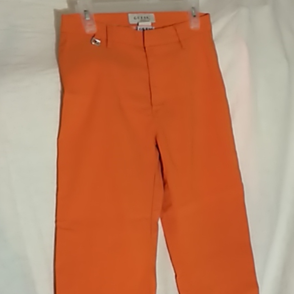 SALE!! Guess stretch ankle capri pants